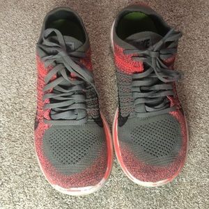 Nike Free 4.0 Flyknit Athletic running Shoes Neon Pink Gray Womens 8 631050-006